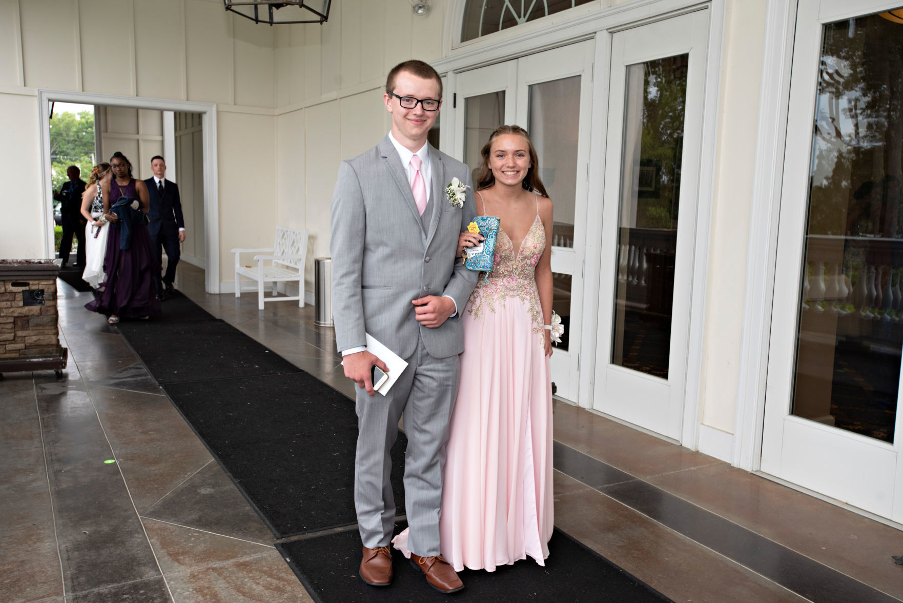 060819_gal_barnegatProm